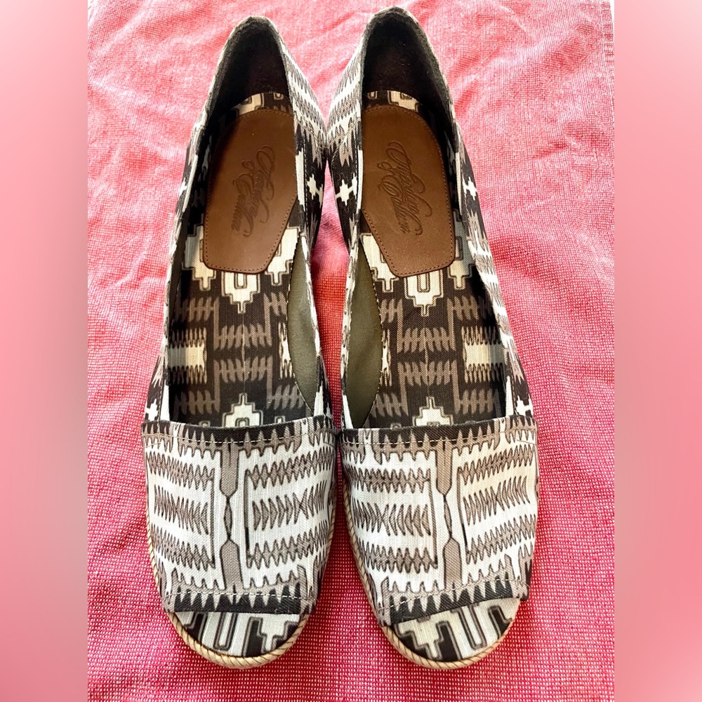 Stuart Weitzman wedge